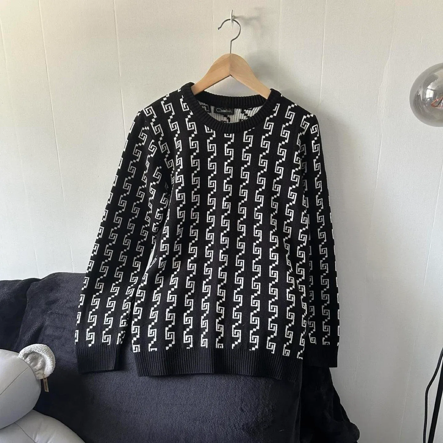 Oversized Black Patterned Sweater