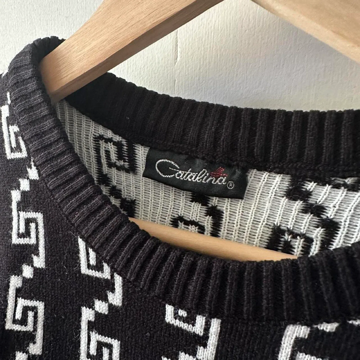 Oversized Black Patterned Sweater image indicator(7)