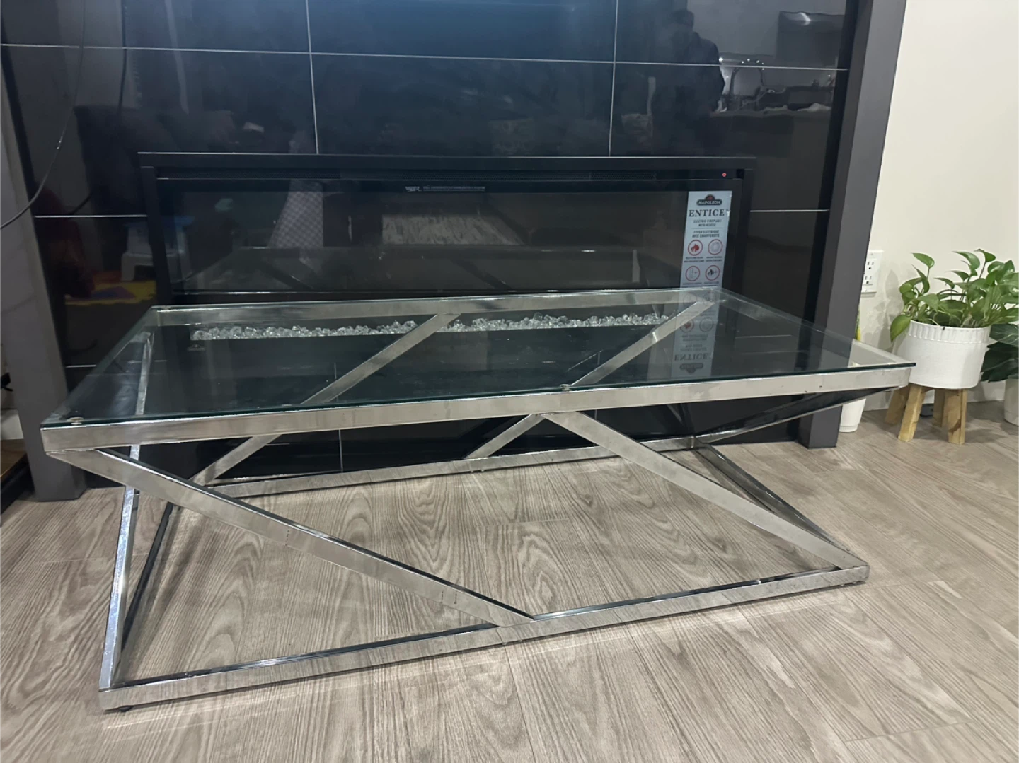 Coffee Table and Grey Sectional Couch - photo 2