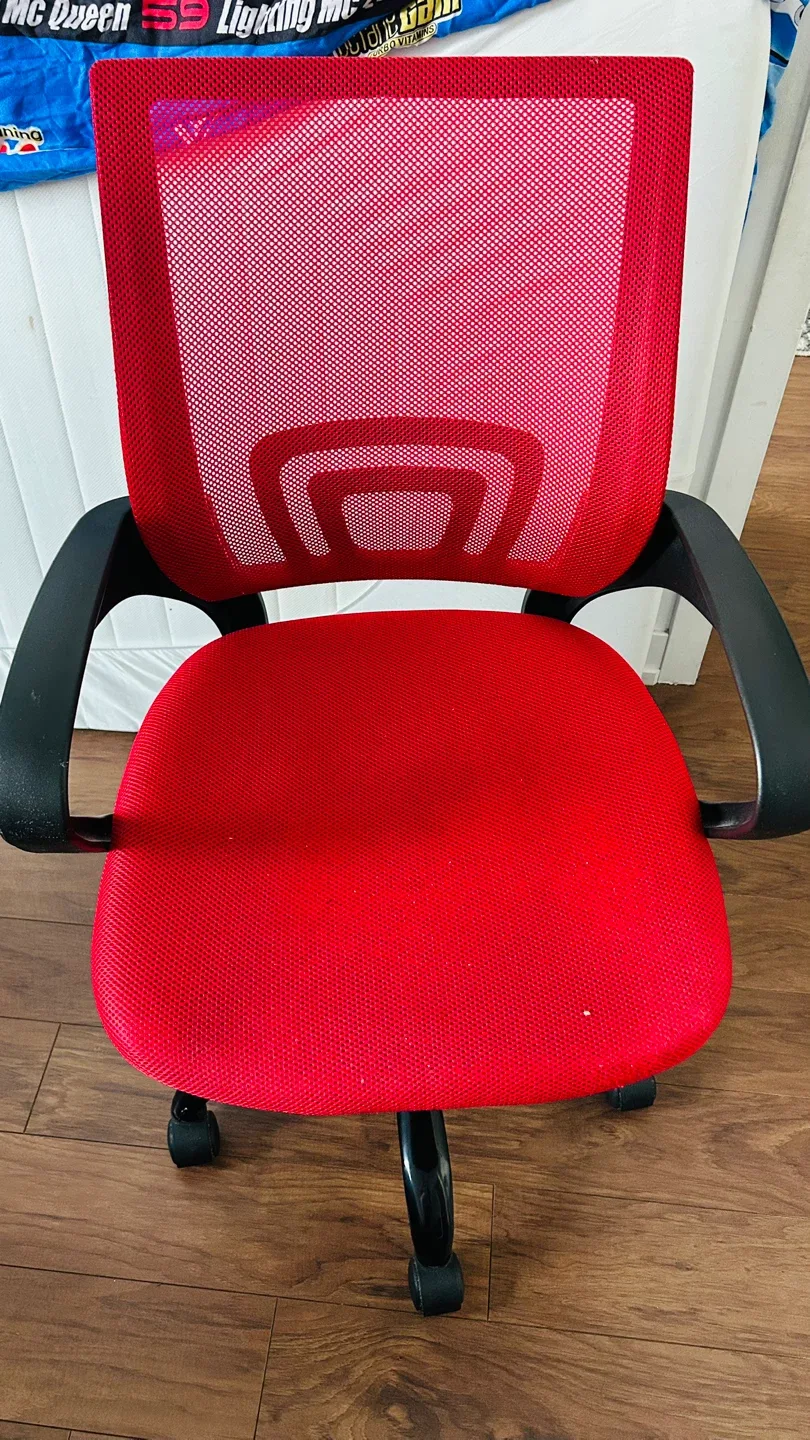 Red Mesh Office Chair image indicator(5)