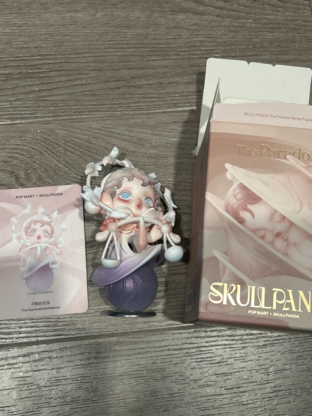 Skullpanda The Asymmetrical Balance Figure