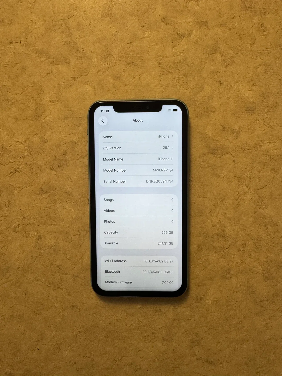 Apple iPhone 11 - Mint Green, 256GB image indicator(5)