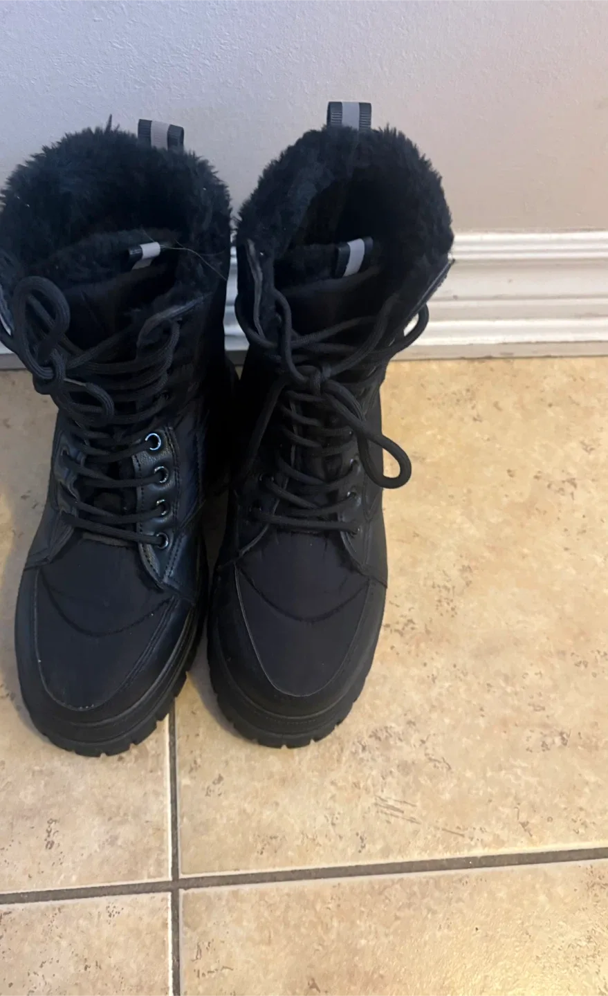 Ladies Black Winter Boots - Size 5
