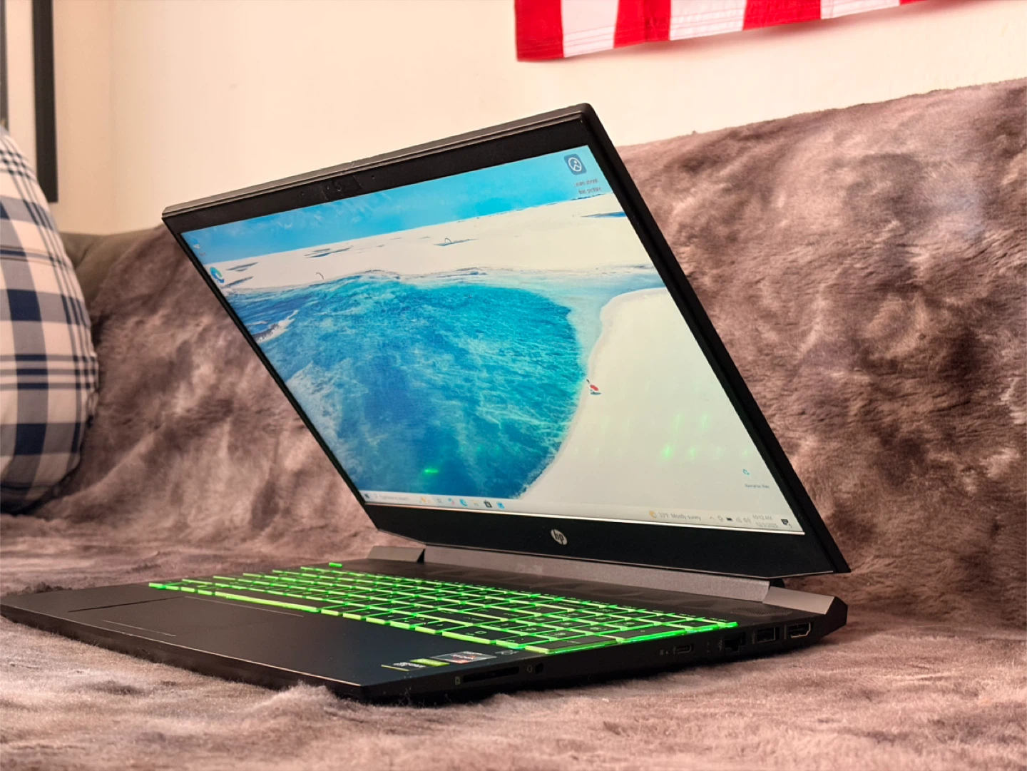 HP Pavilion Gaming Laptop 15 - photo 3