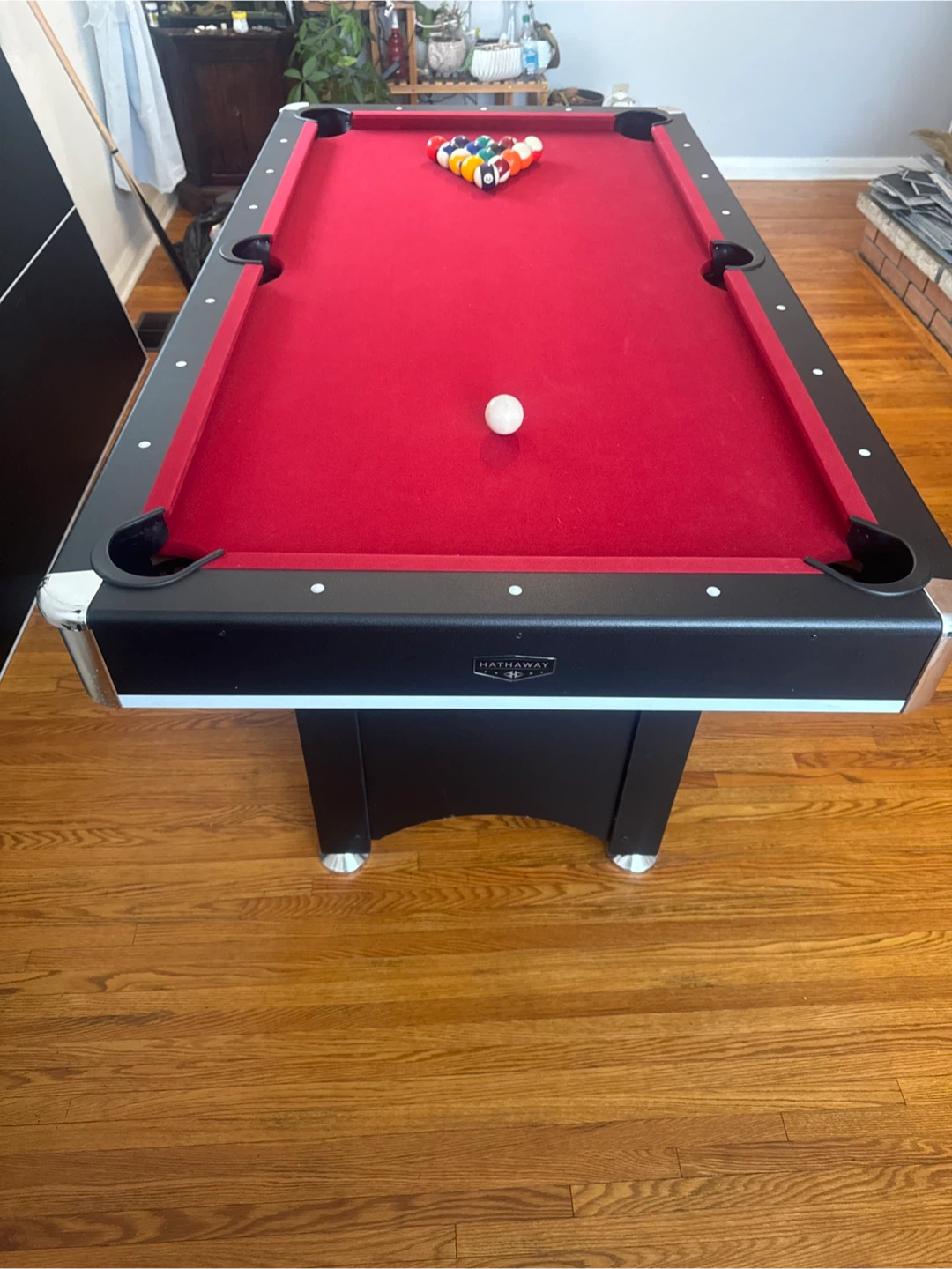 Hathaway Pool Table - Great Condition!