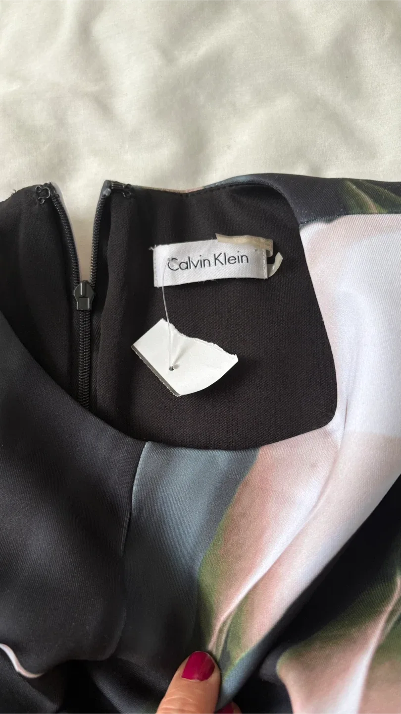 Calvin Klein Floral Print Dress image indicator(2)