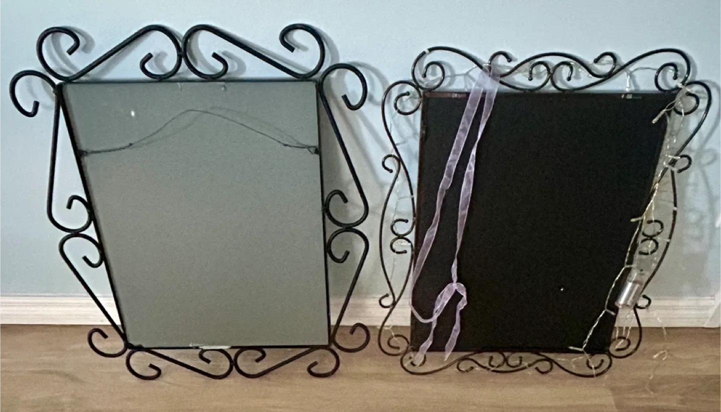 Pair of Decorative Wall Mirrors image indicator(3)