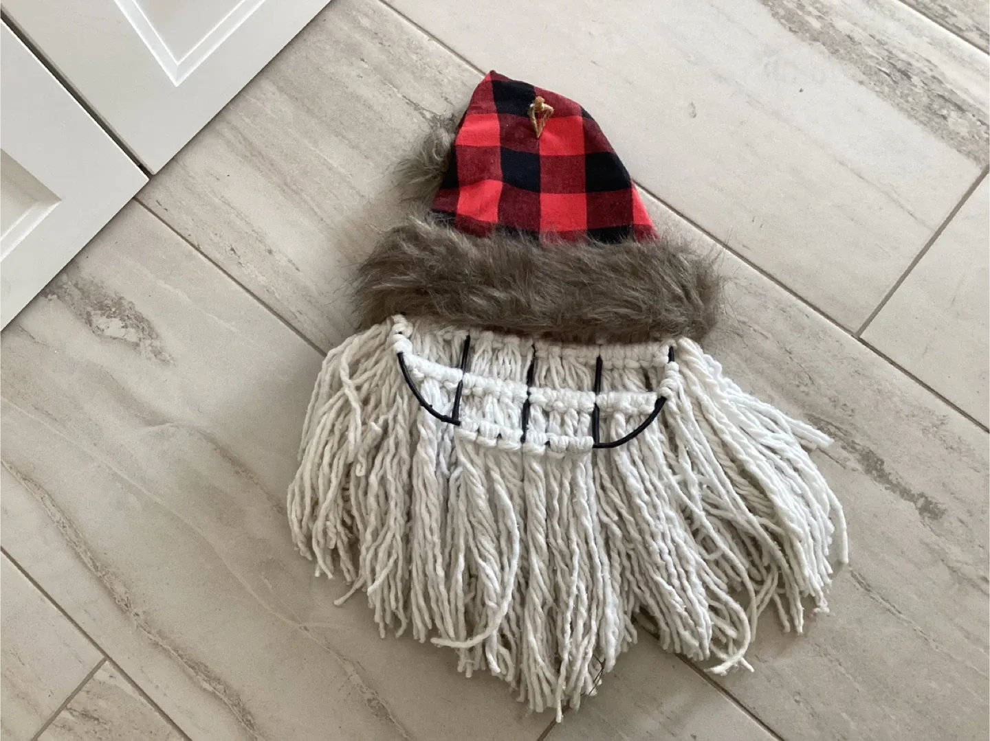 Front door Santa image indicator(3)