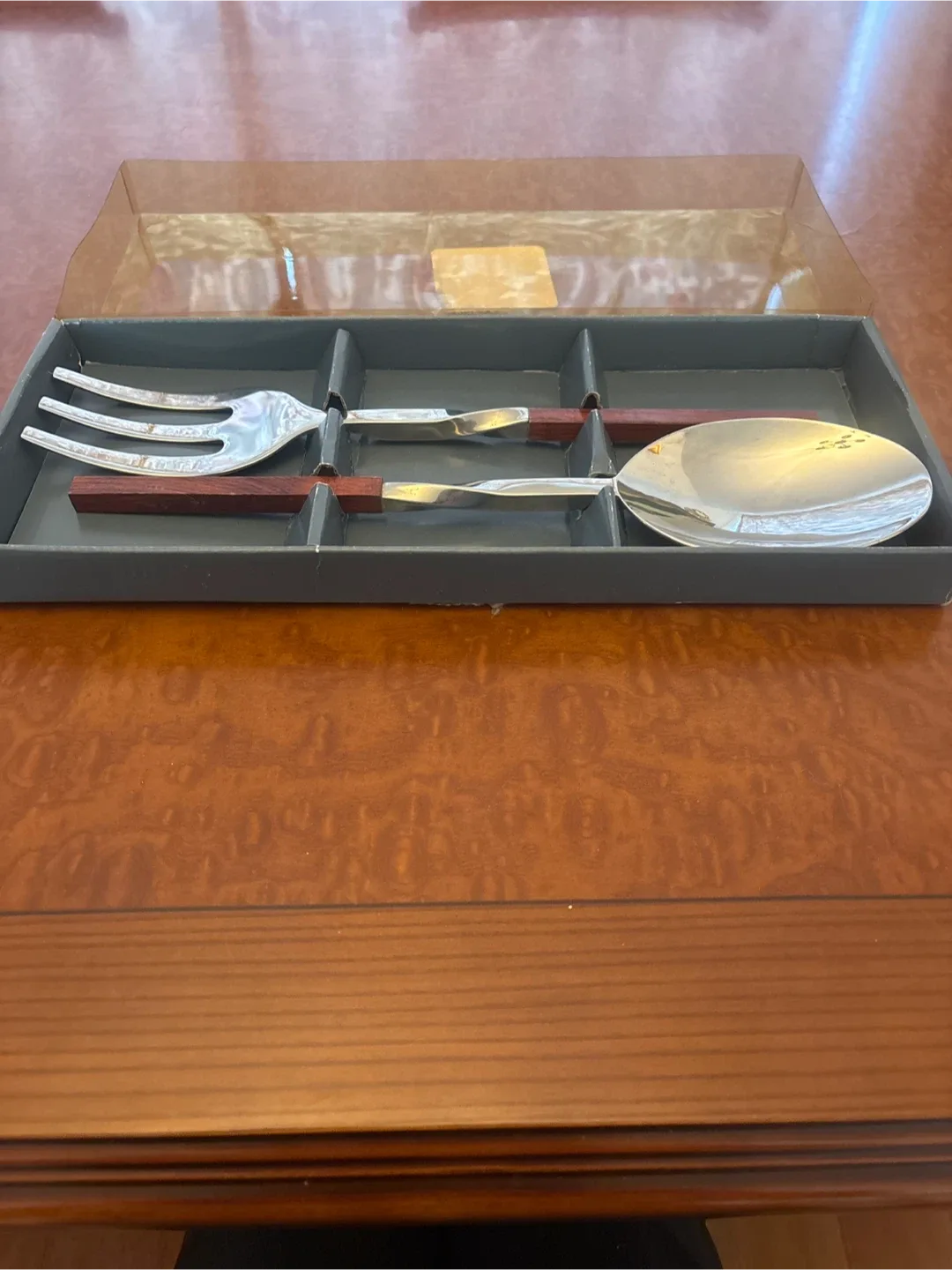 Villeroy & Boch New Wave Salad Serving Set image indicator(2)