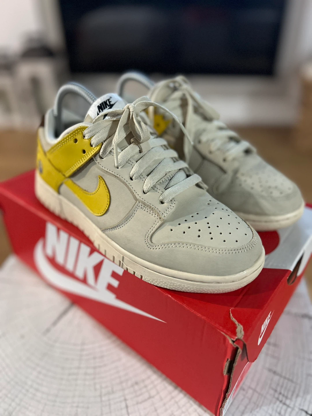 Women’s Nike Dunks W sz 7.5 - photo 3