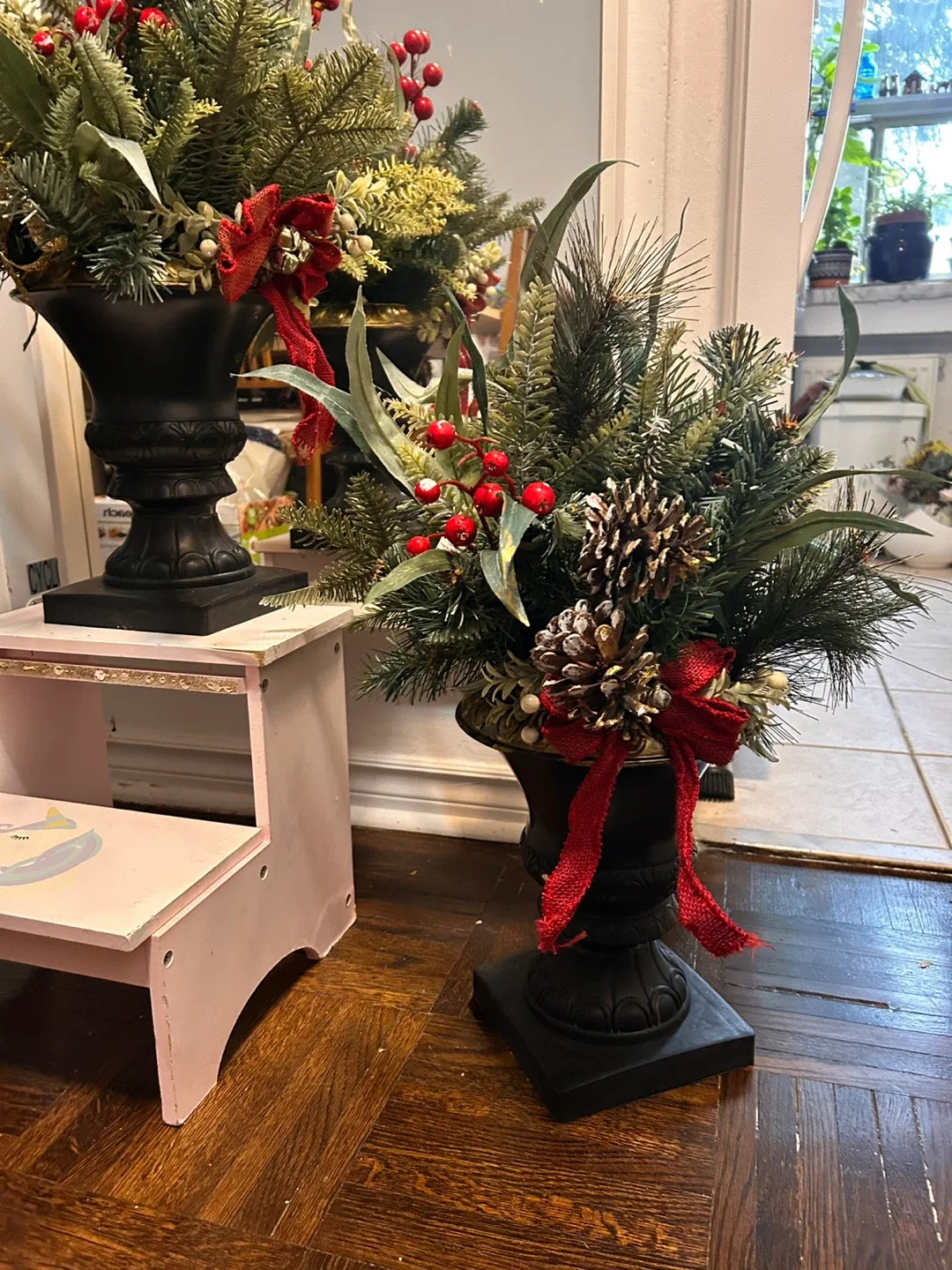 – Stunning Holiday Arrangement in Black Decorative Vase image indicator(8)