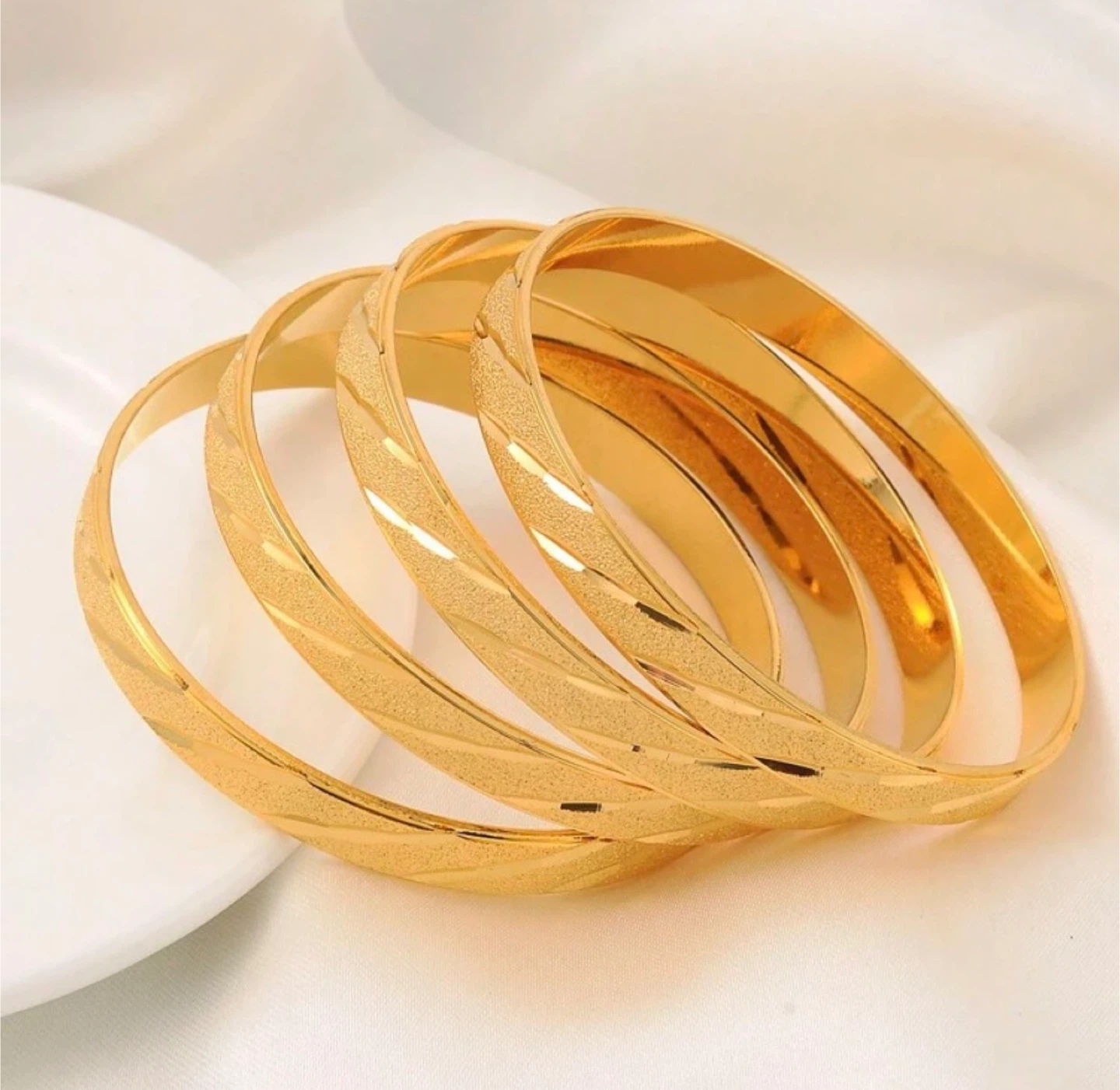 Gold Bangle Bracelet Set - photo 2
