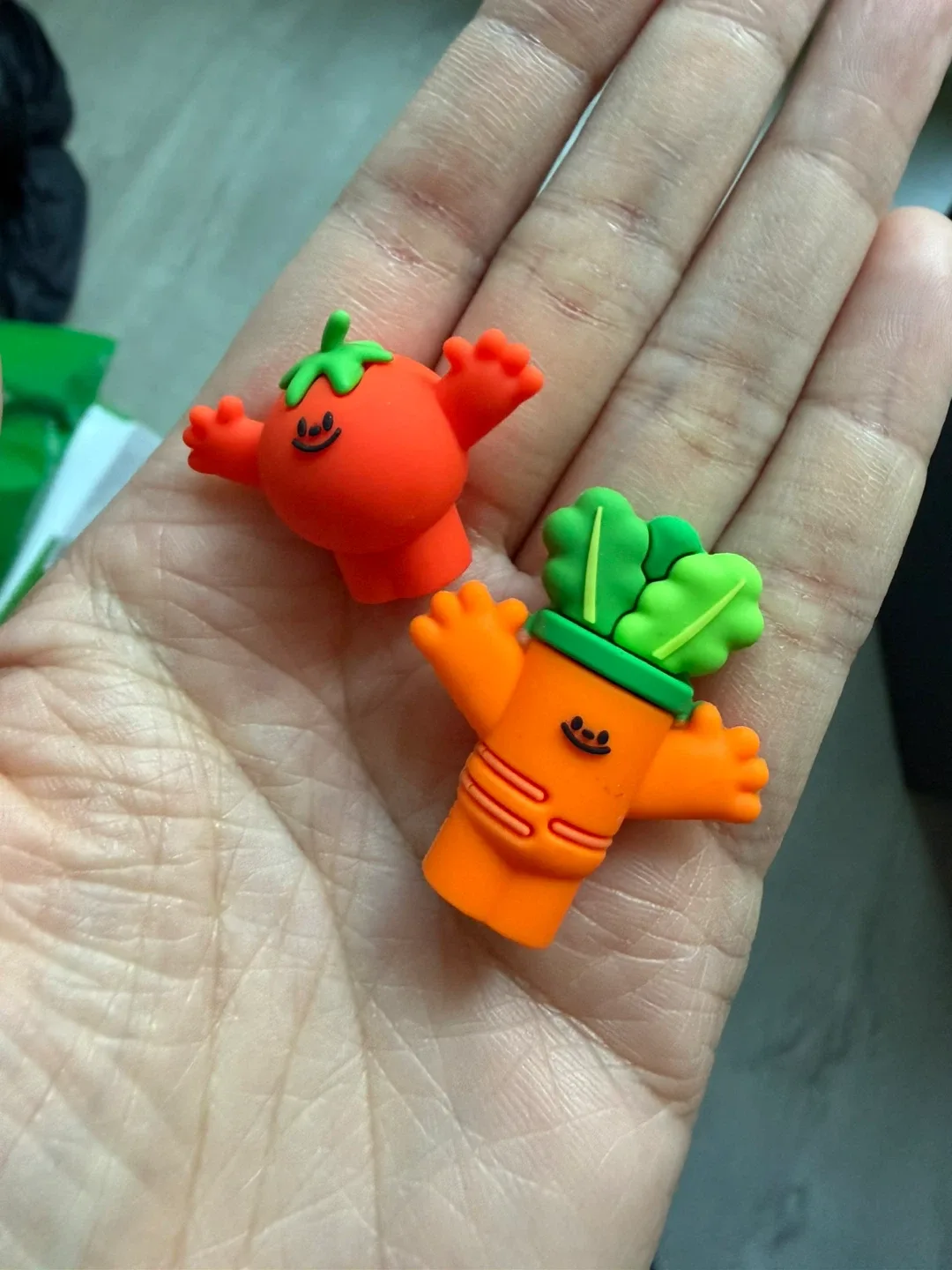 Jos Cha Rubber Charms