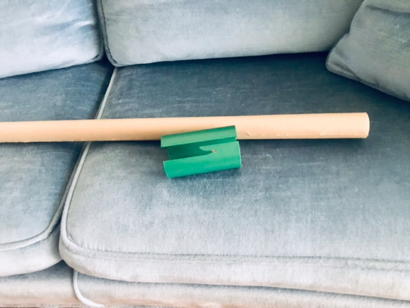 Wrapping Paper Roll Cutter - Cutting made Easy! image indicator(4)