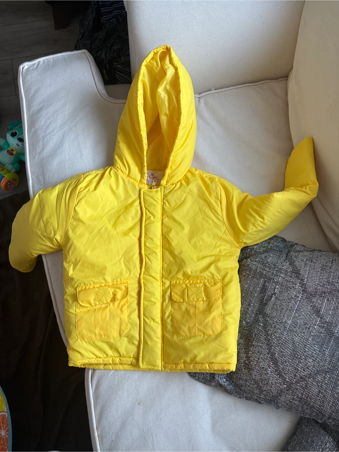 Rollover Boys Yellow Jacket, Size 5-6Y