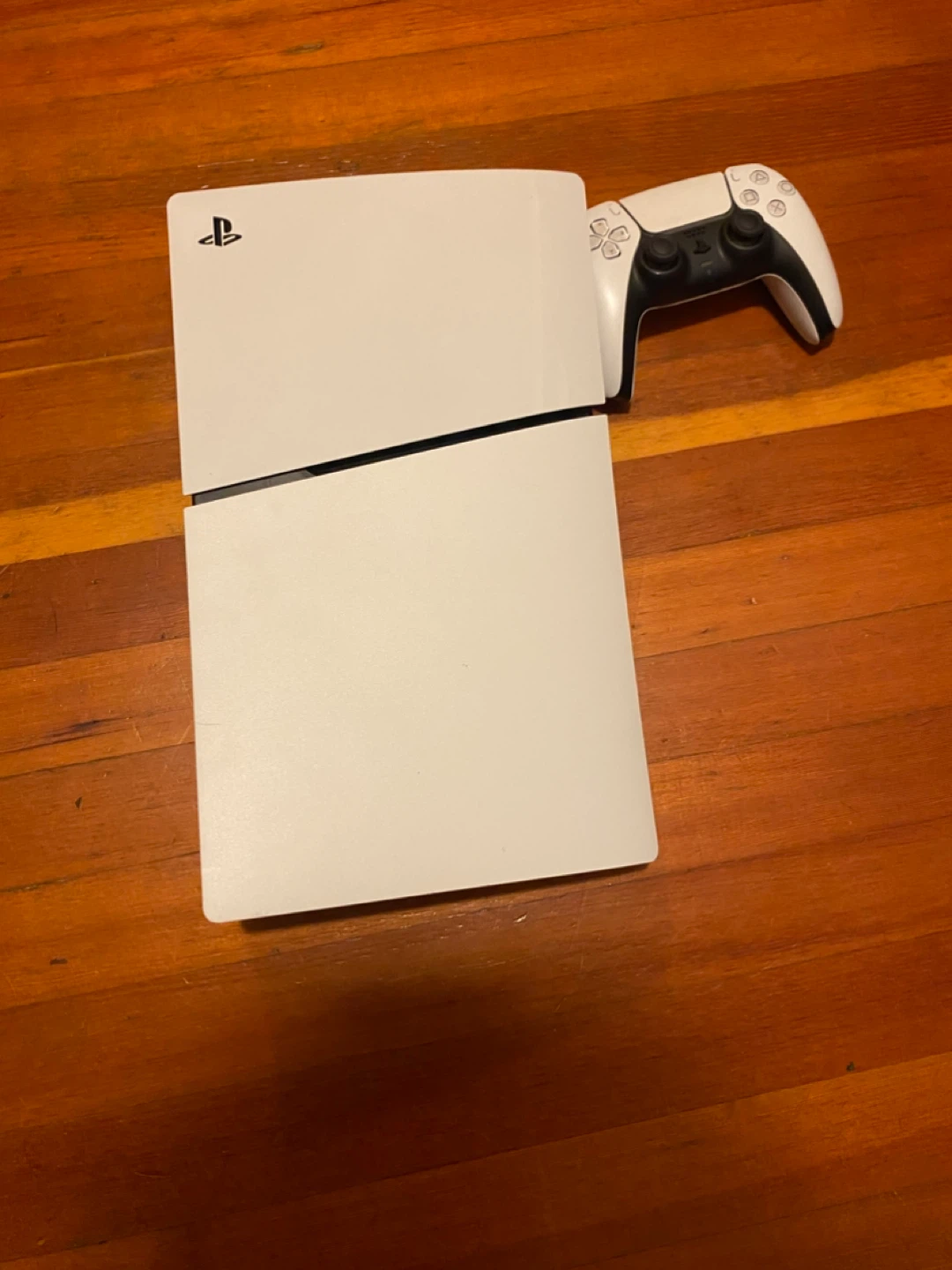 PS5 DIGITAL AND CONTROLLER