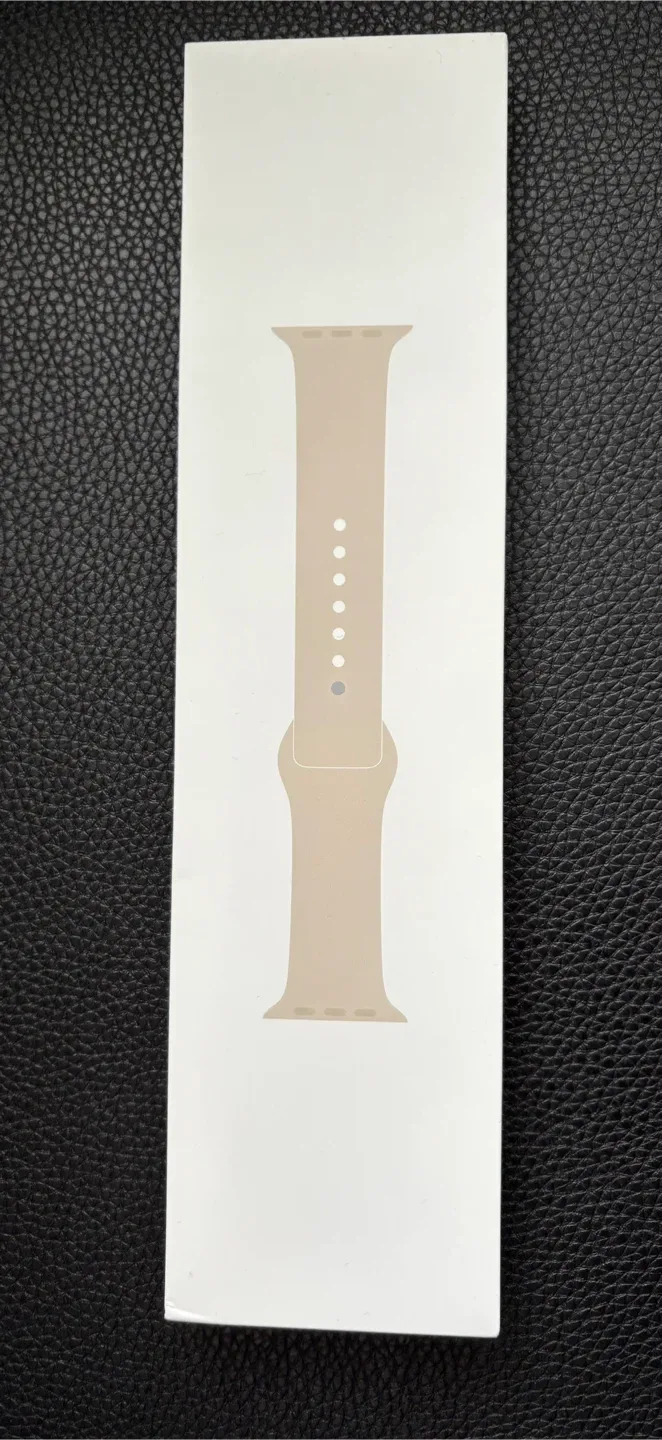 New Apple Watch 45mm Starlight Sport Band