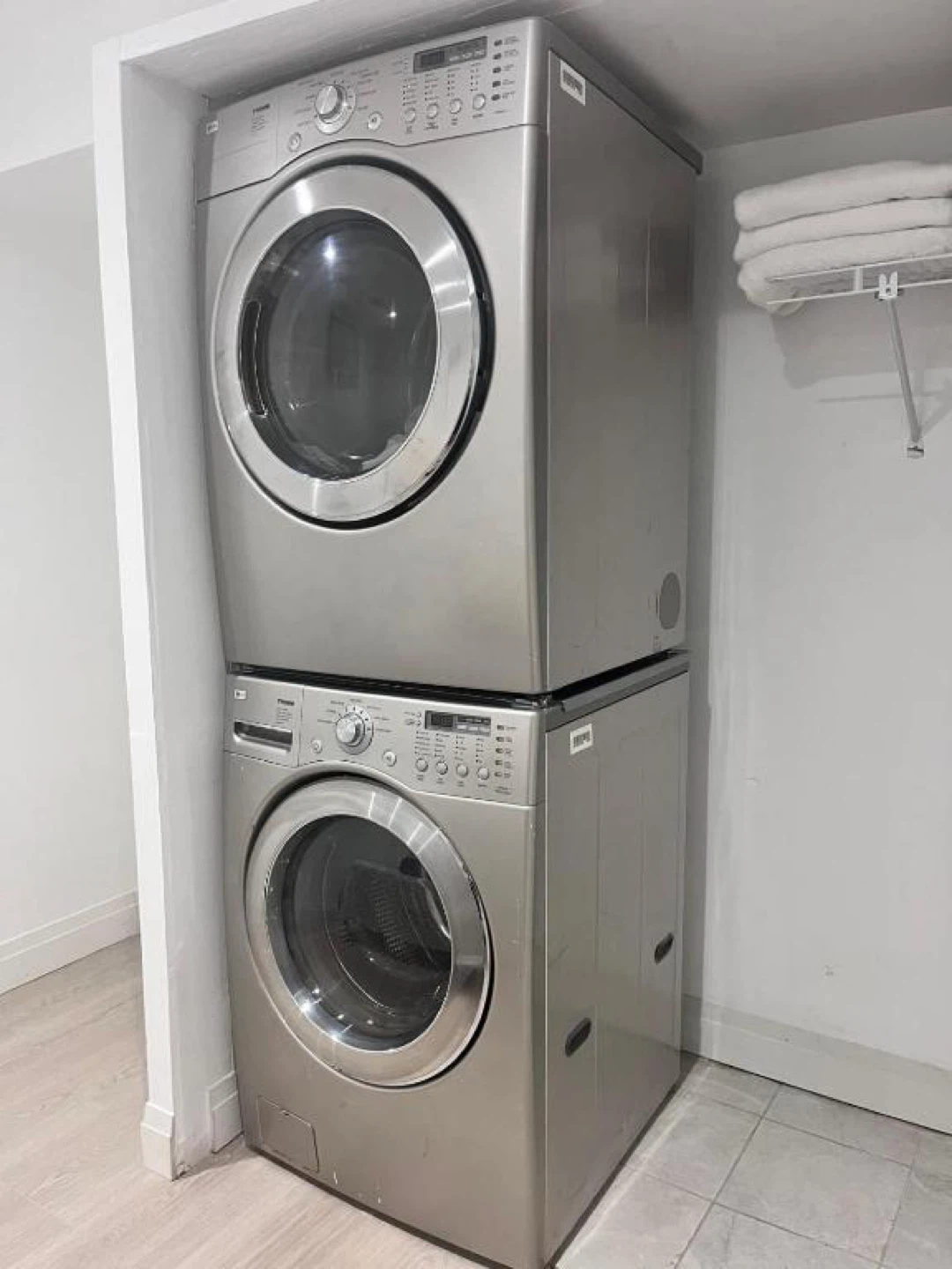 Furnished Basement Apartment for rent - photo 5