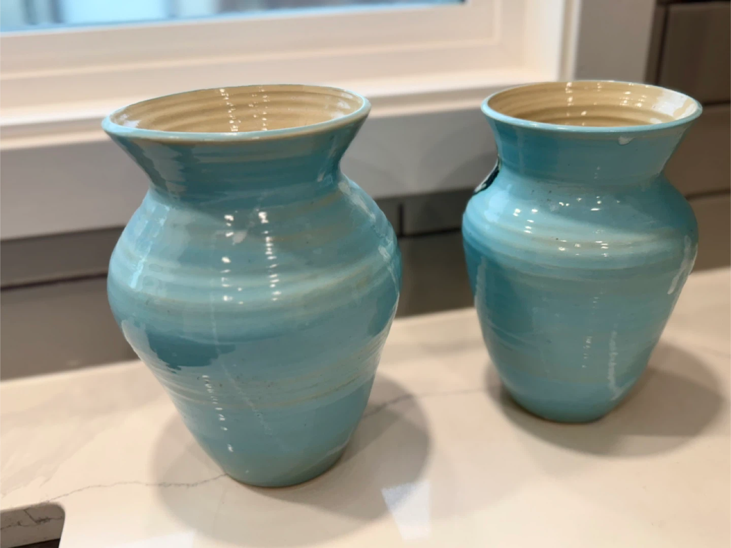 Two Decorative Ceramic Vases - photo 2