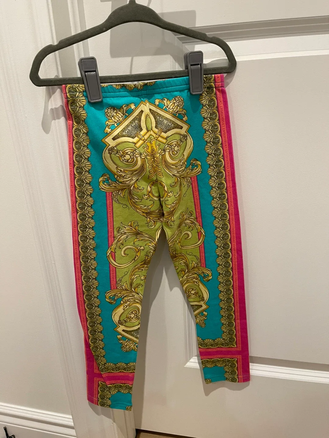 Versace Kids Leggings Size 36M image indicator(2)