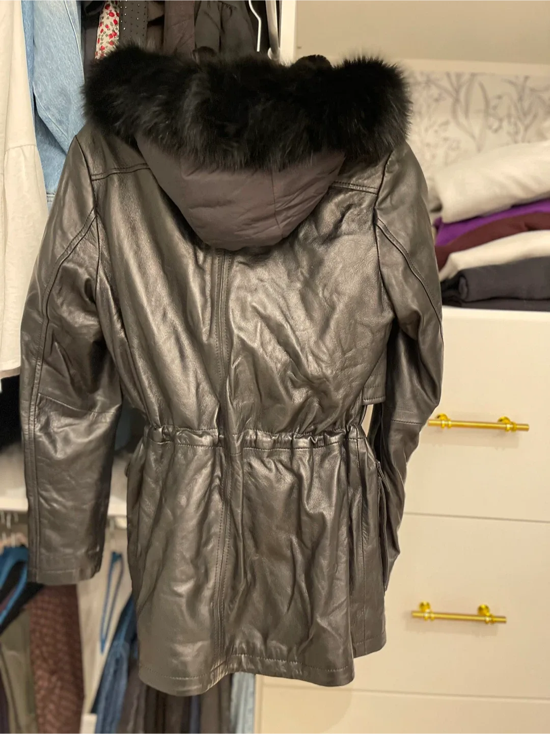 Danier XS Leather Jacket with Fur Hood image indicator(3)