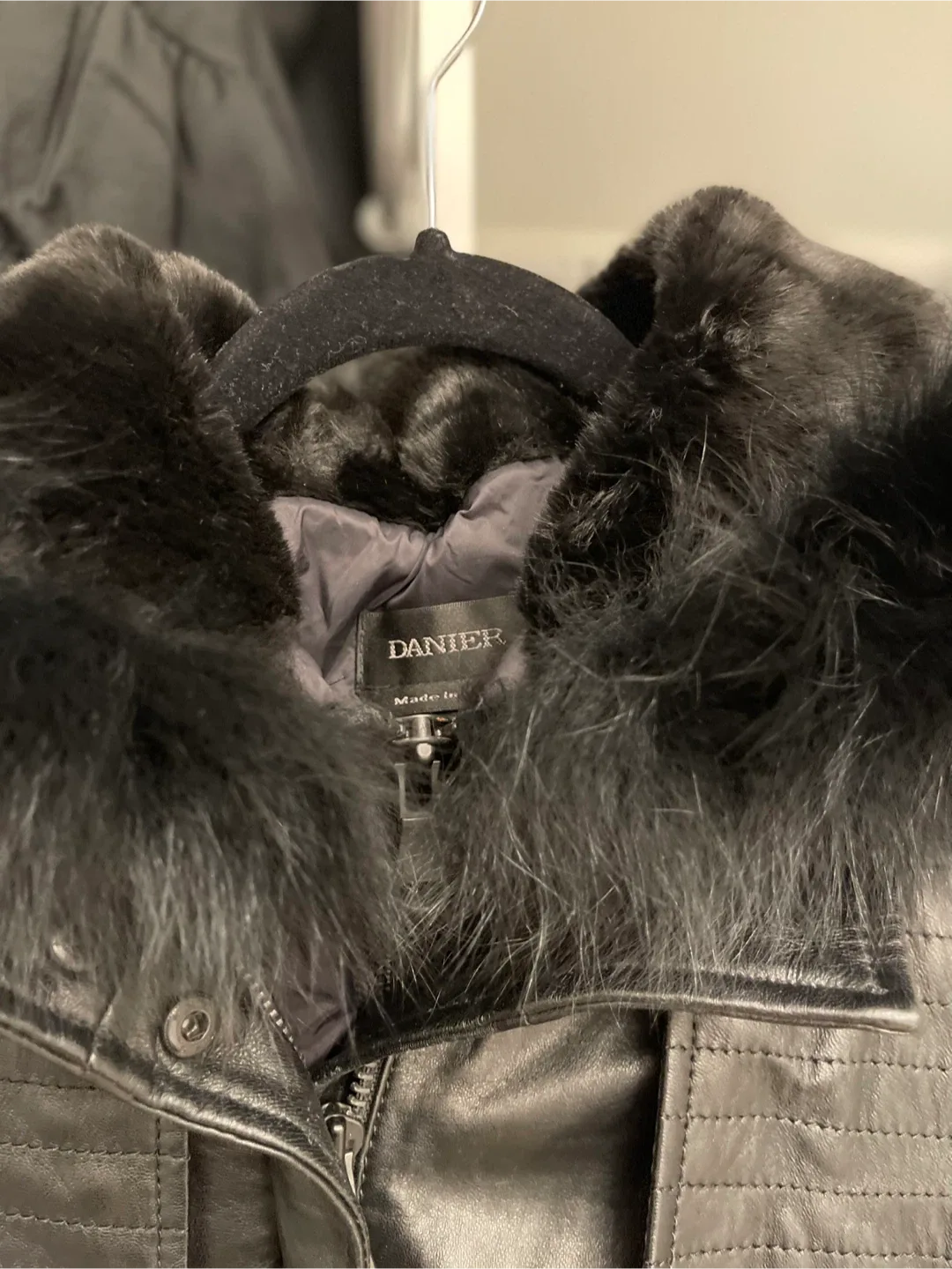 Danier XS Leather Jacket with Fur Hood image indicator(2)