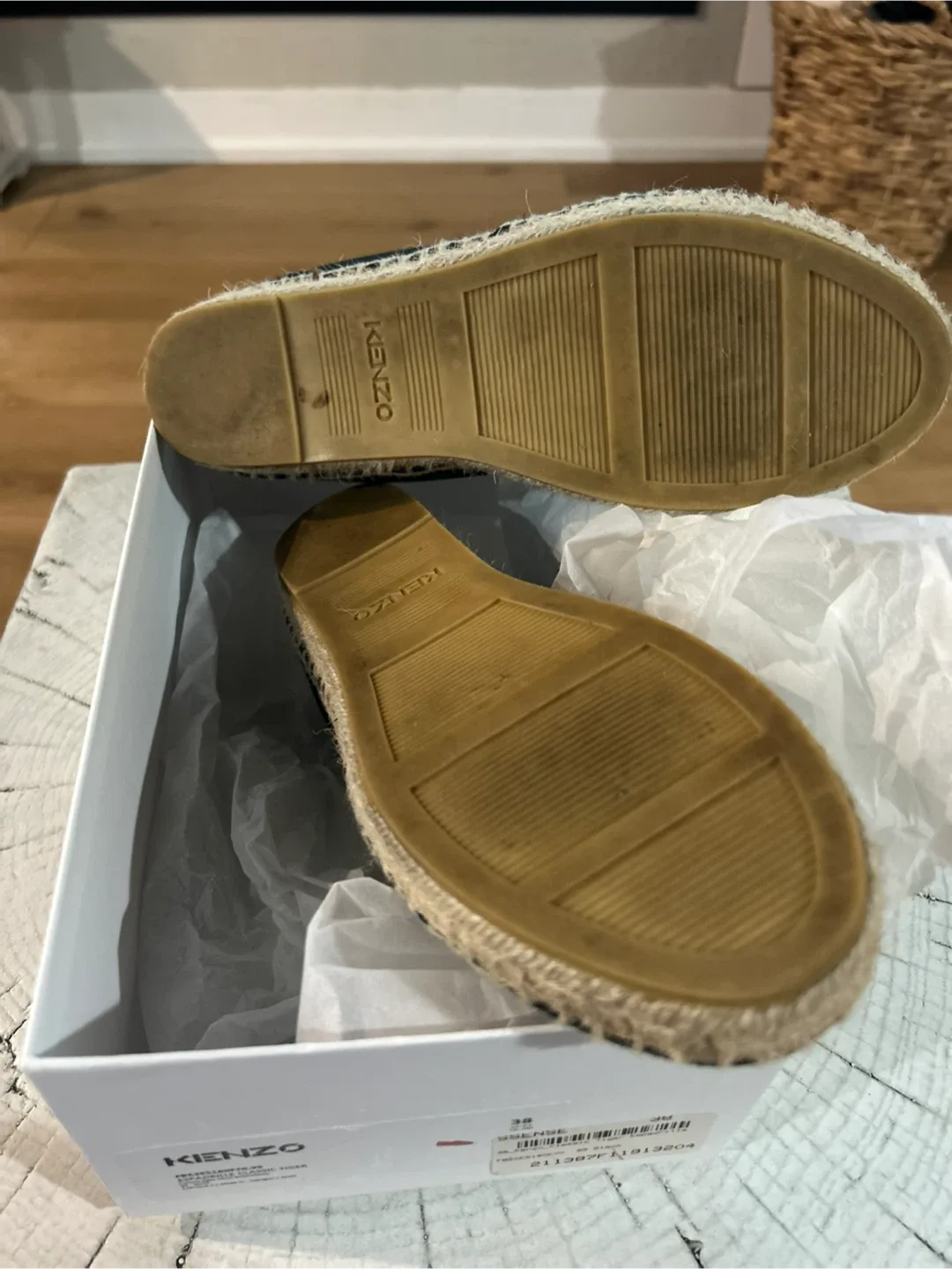 KENZO Black/Dark Blue Classic Tiger EspadrillesSize: 37 image indicator(8)