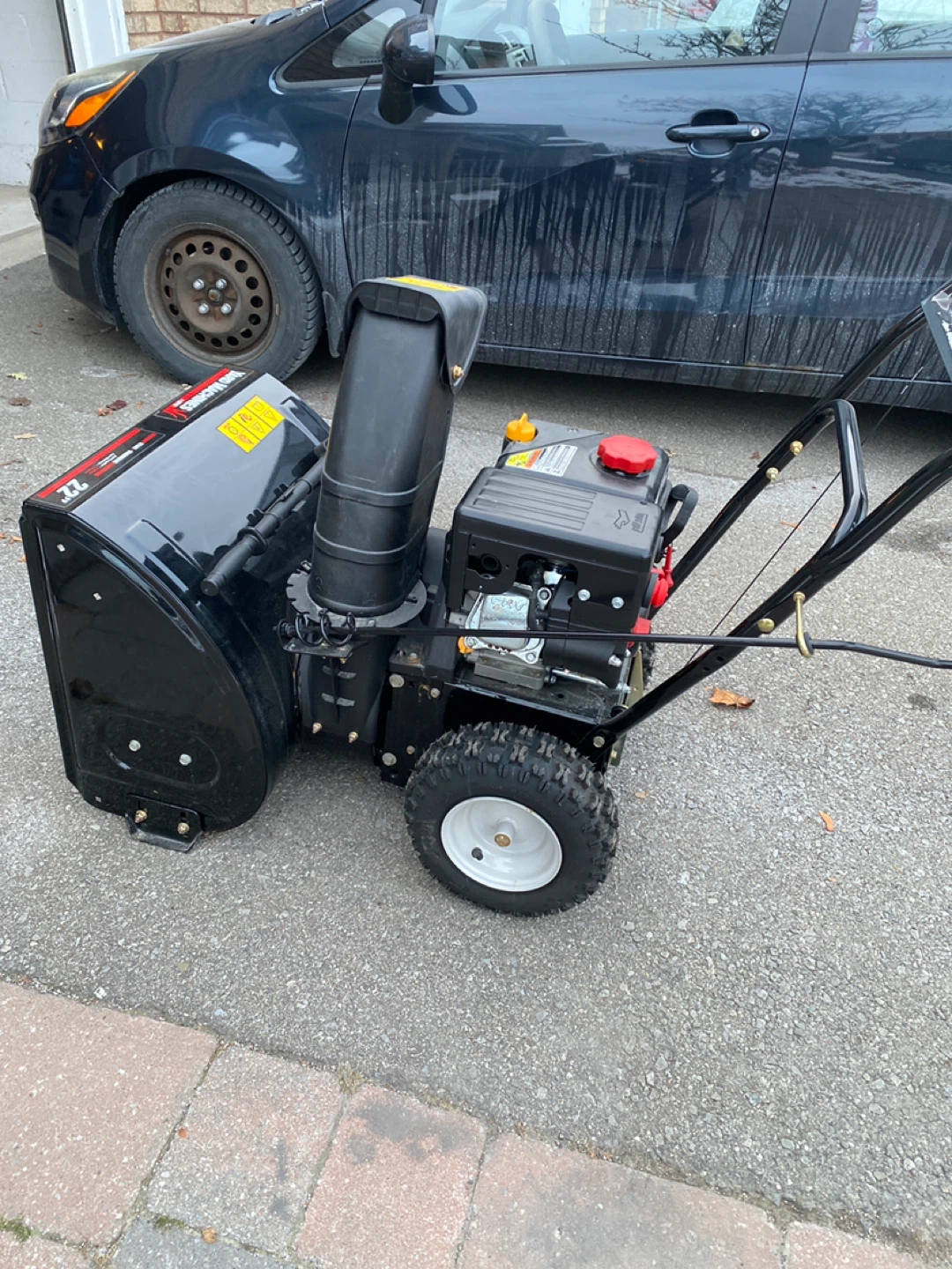Yard Machines 22-Inch Snow Blower - photo 2