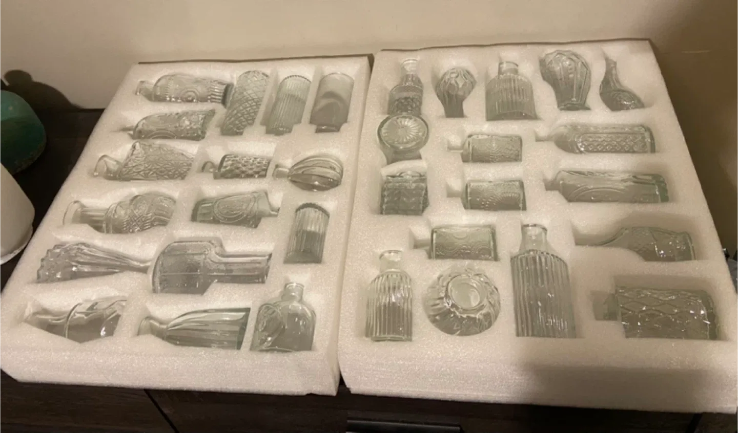 New Clear Glass Bud Vases Set of 33 image indicator(6)