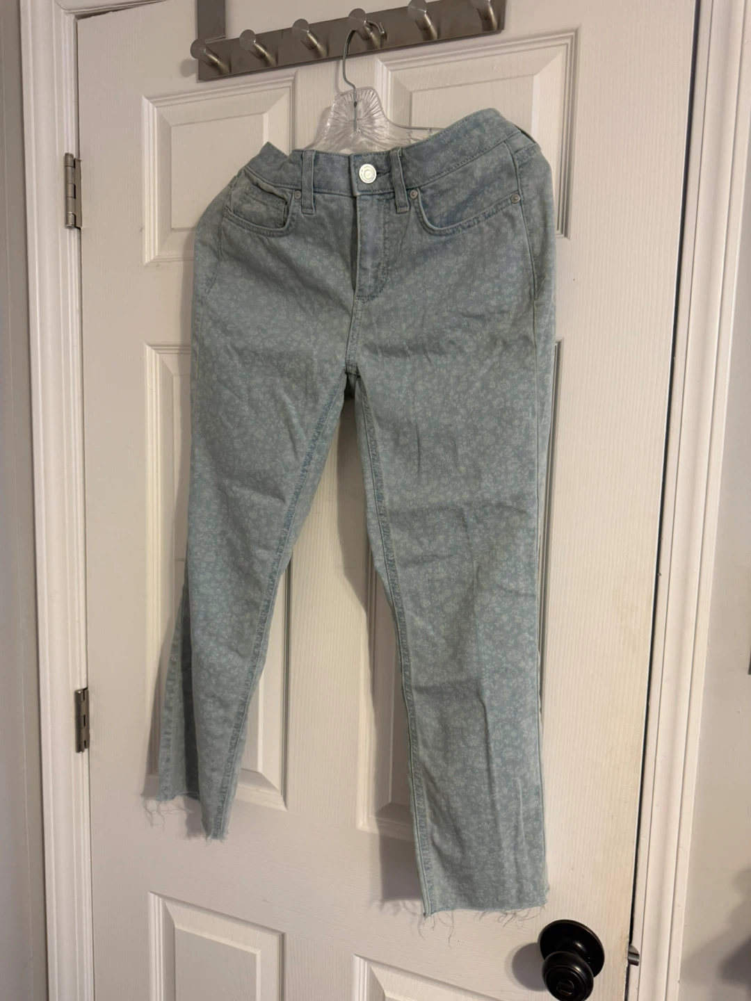LC Lauren Conrad Skinny Crop Jeans - Size 6 - photo 3