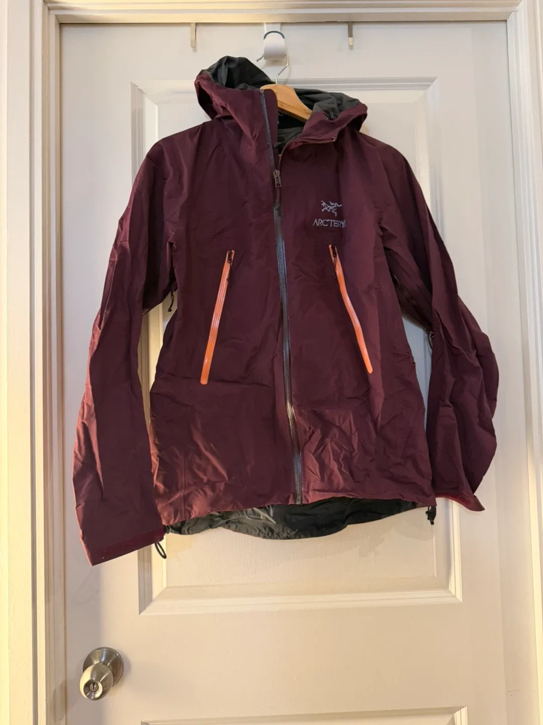 Arc'teryx Women's Jacket - Size M
