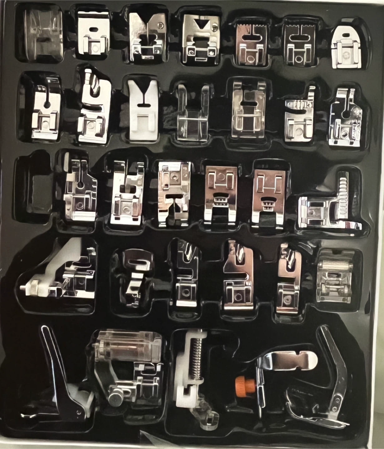 Multifunctional Sewing Machine Presser Foot Kit - 32 Pieces