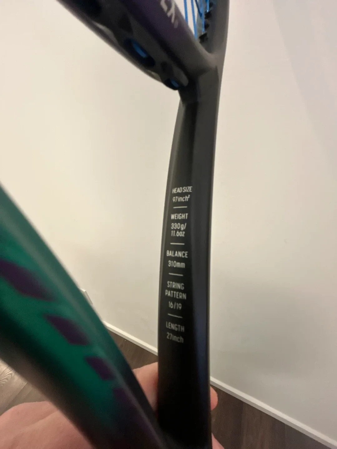 Yonex VCORE Pro 97H Tennis Racquet image indicator(2)