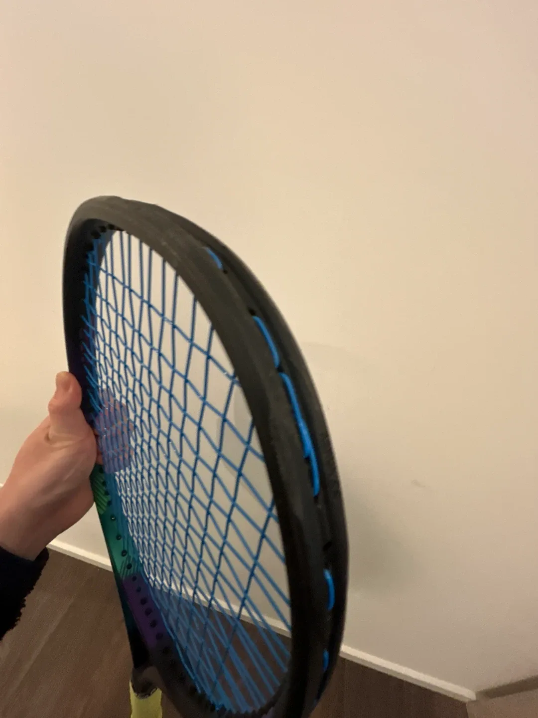 Yonex VCORE Pro 97H Tennis Racquet image indicator(5)