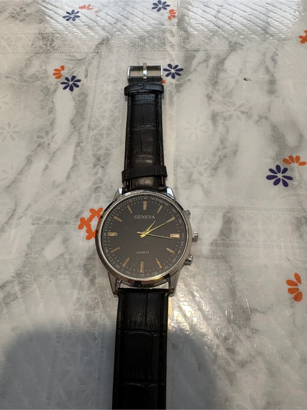 Geneva Quartz Watch – No box - photo 4