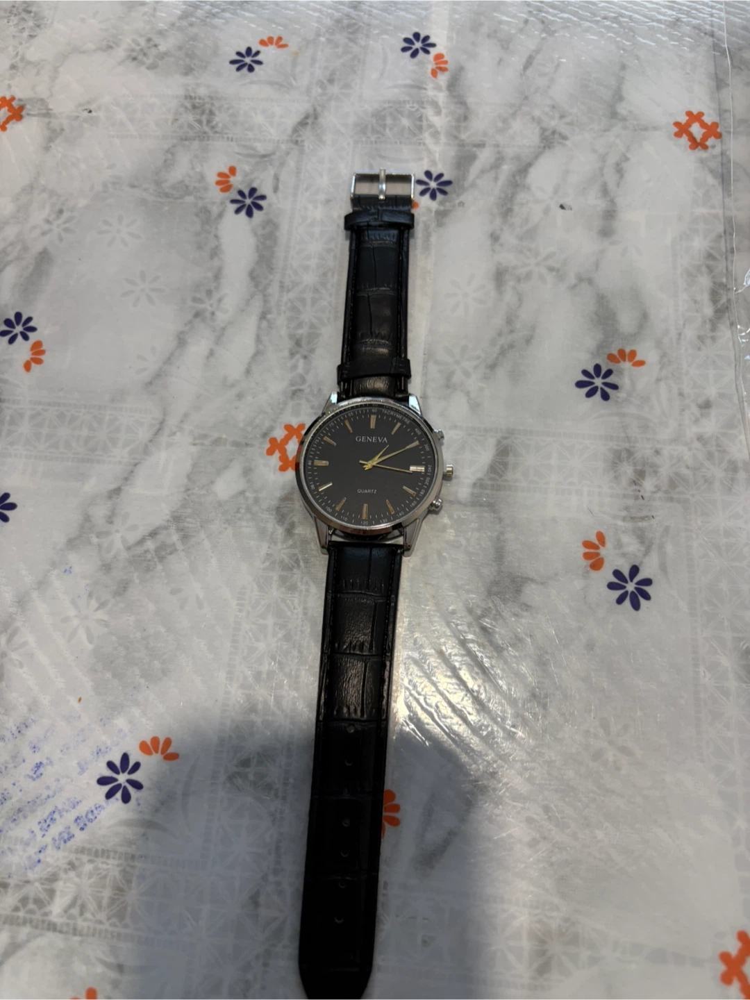 Geneva Quartz Watch – No box - photo 3