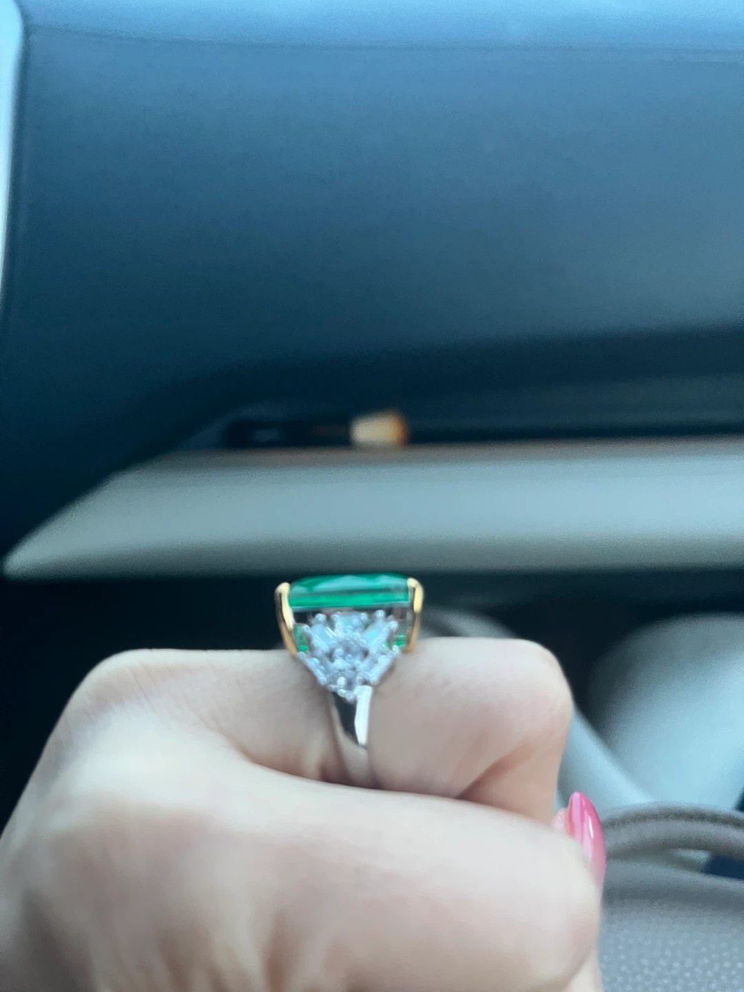 Emerald & Diamond Ring - Green - photo 3