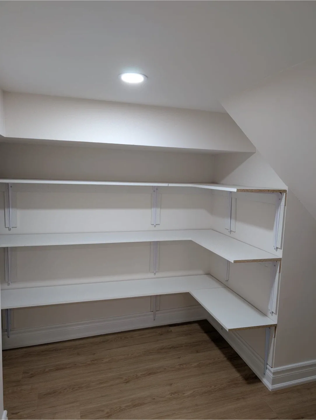 Basement for Rent image indicator(2)