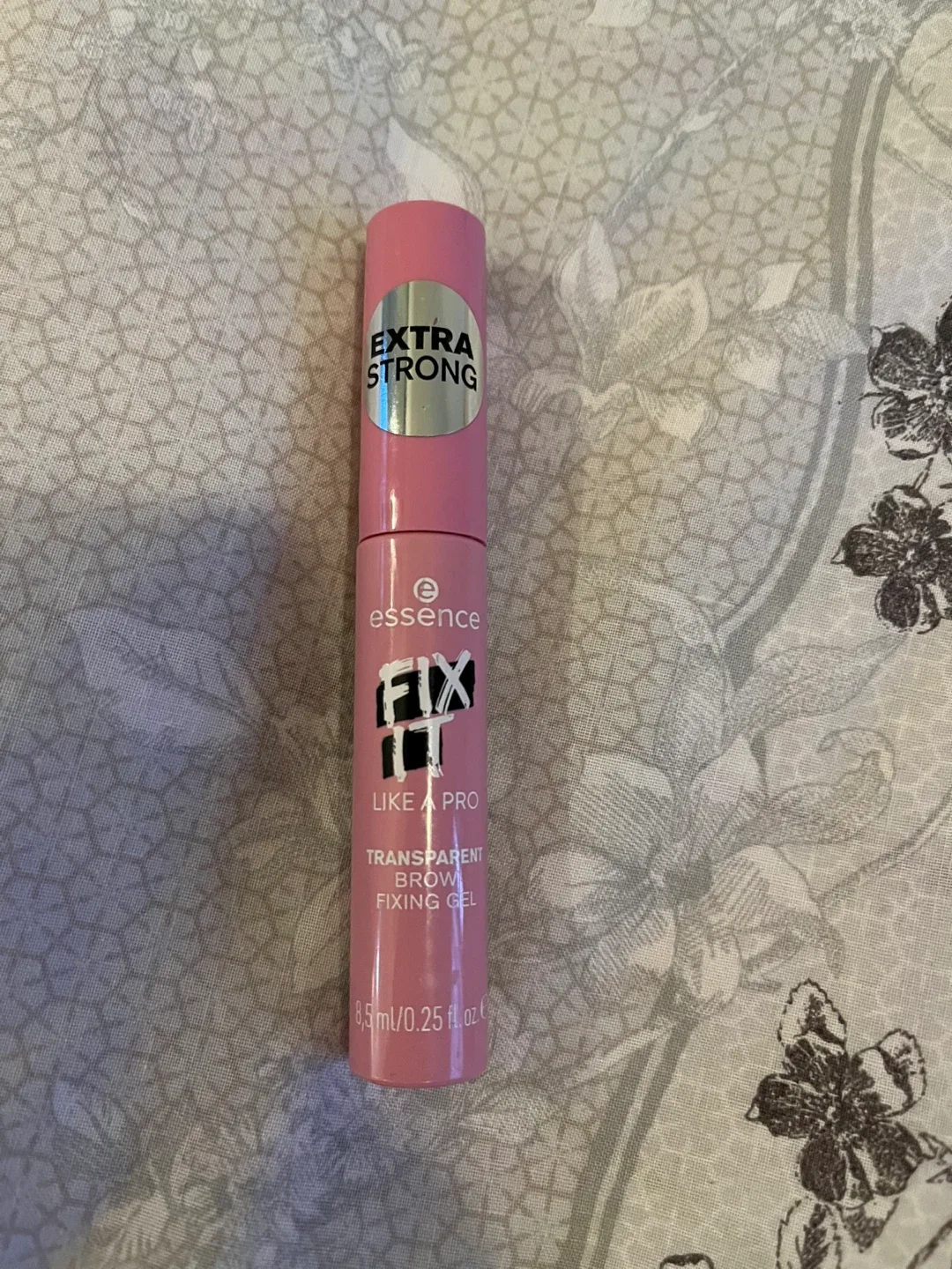 Brand new essence brow fixing gel