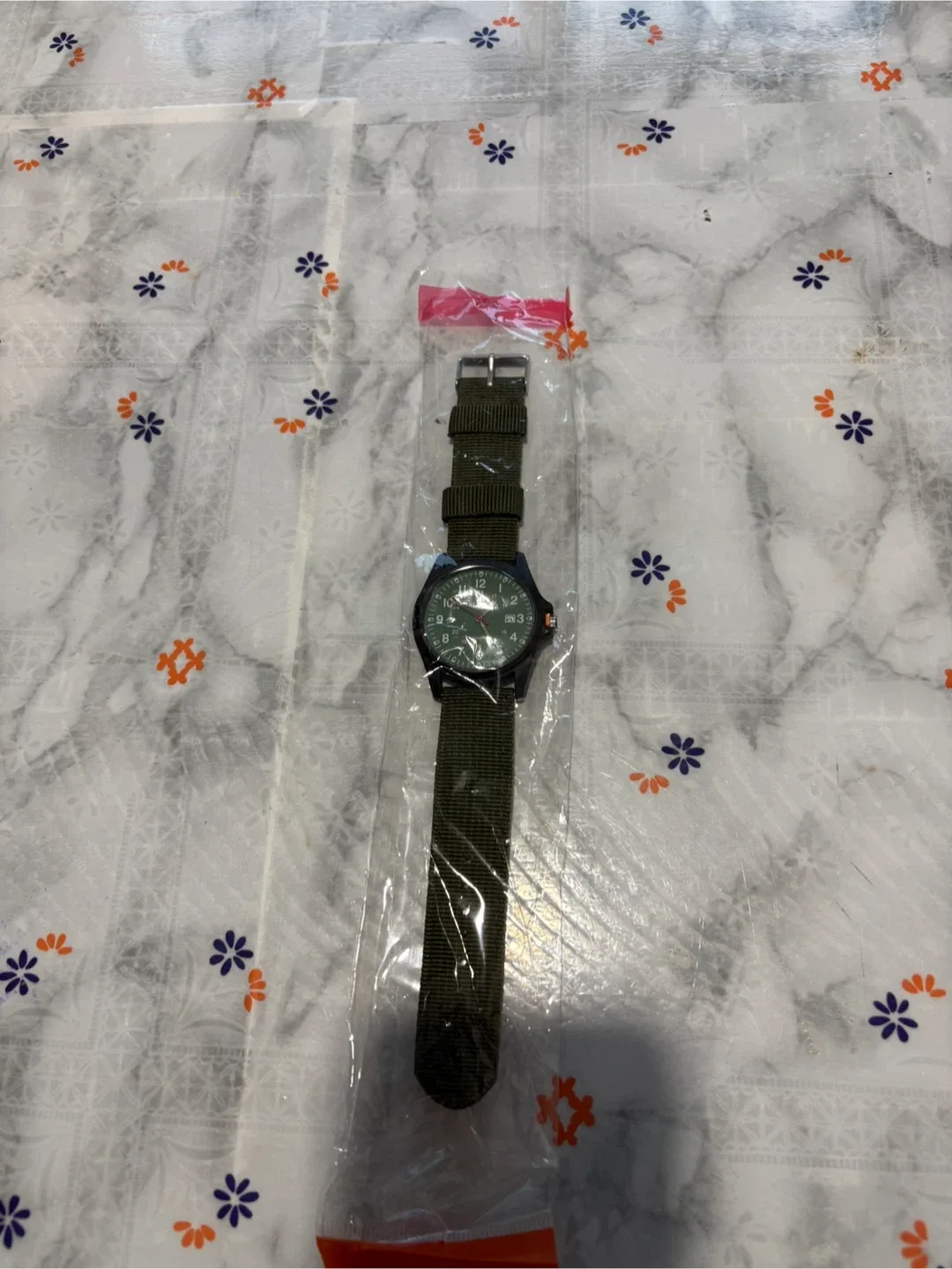 Military Green Quartz Watch – New – Small Size, No box image indicator(5)