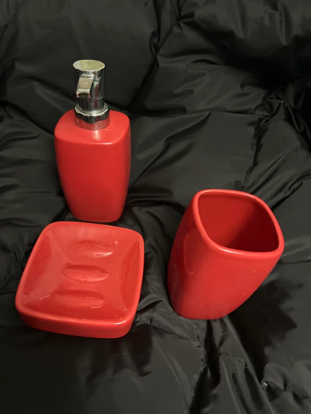 Soap Dispenser, Toothbrush Holder, Soap Dish