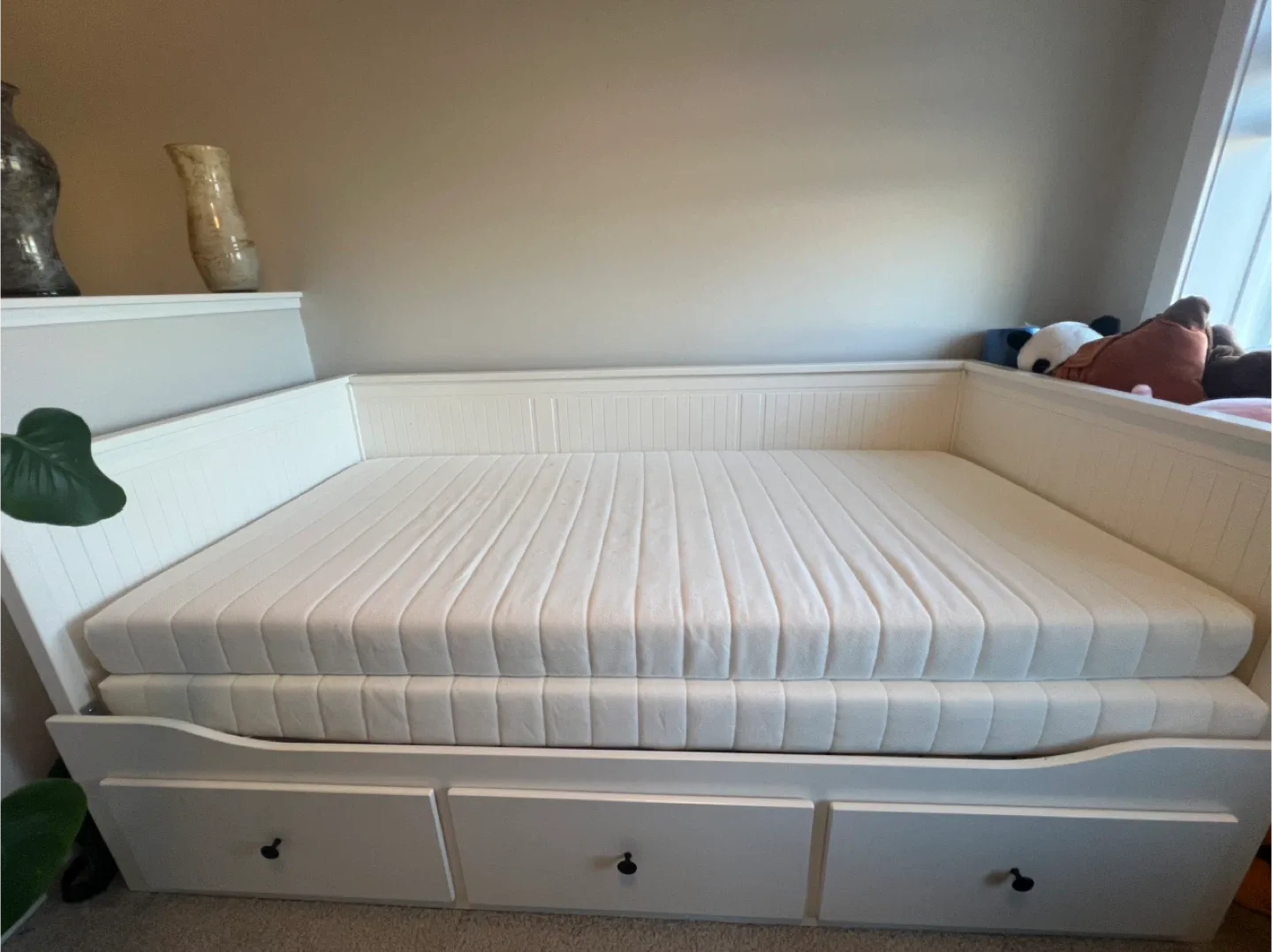 IKEA Hemnes Daybed Frame with 3 Drawers