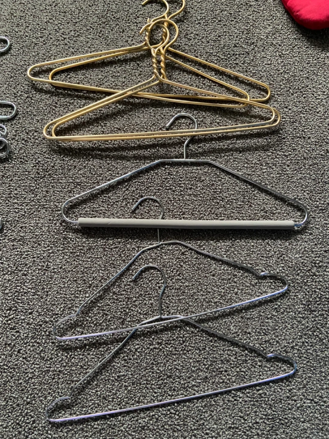 17 heavy duty metal hangers (please read description) - photo 2