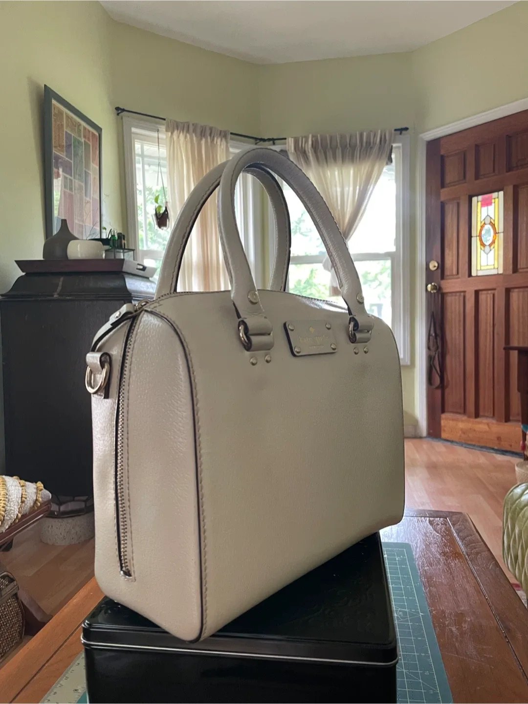 Kate Spade Bag image indicator(2)