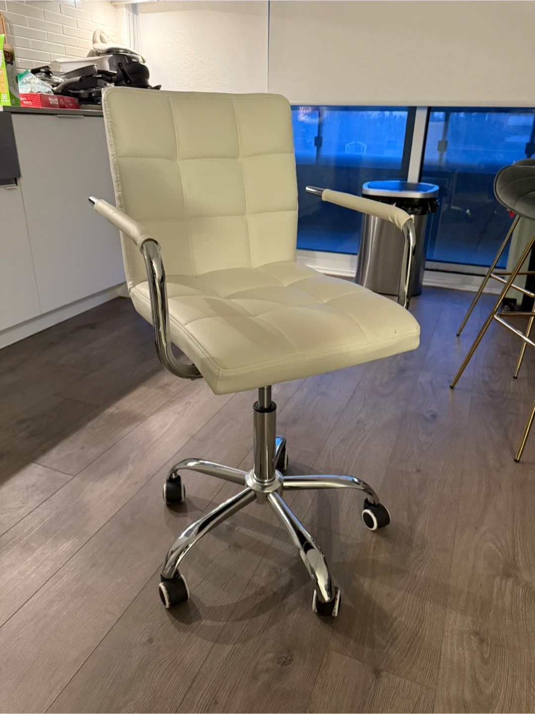MOVING SOON!! White Desk Chair - photo 2