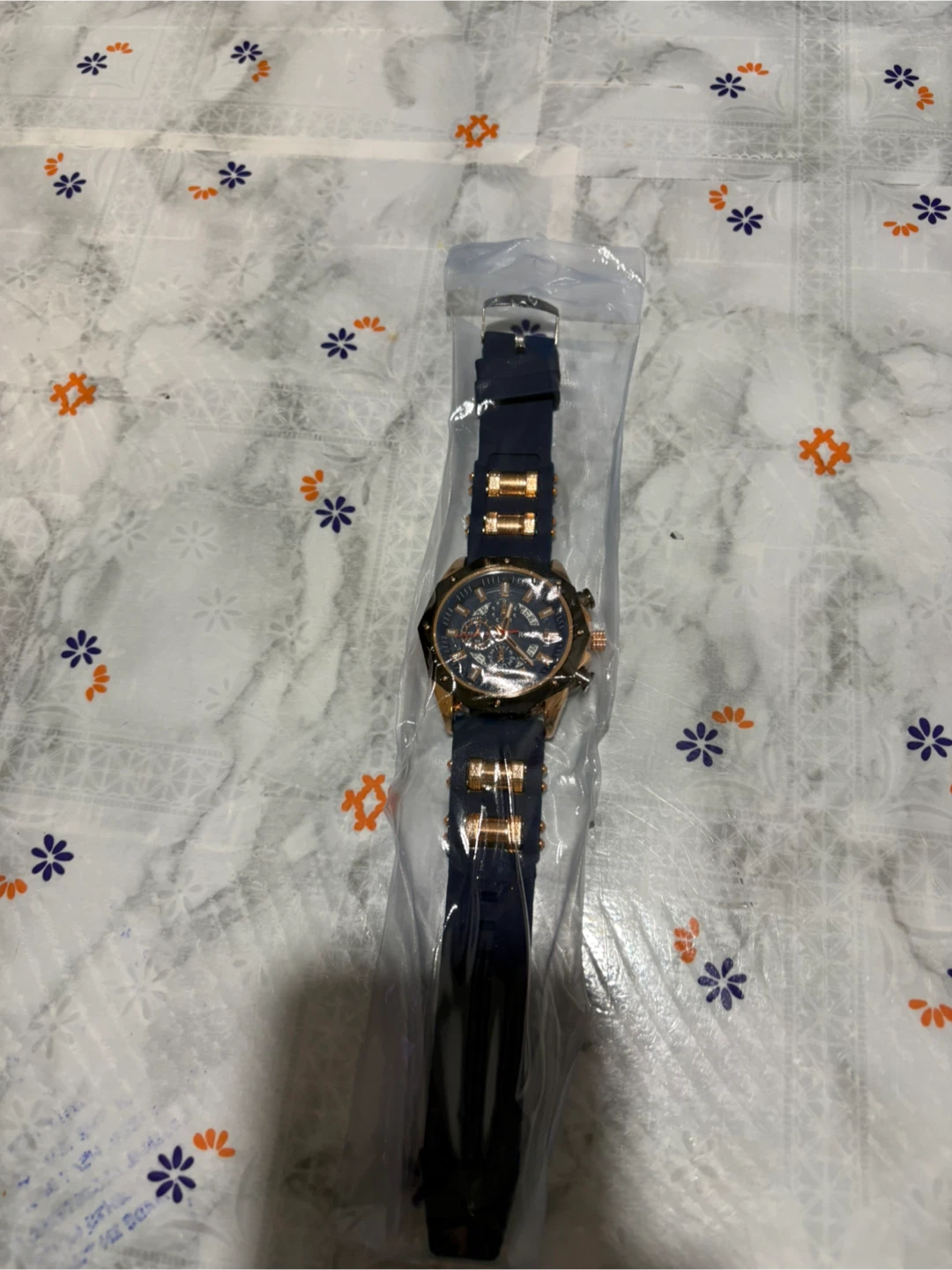 Men’s Watch – Blue/Gold Stylish Design – New, No box - photo 5
