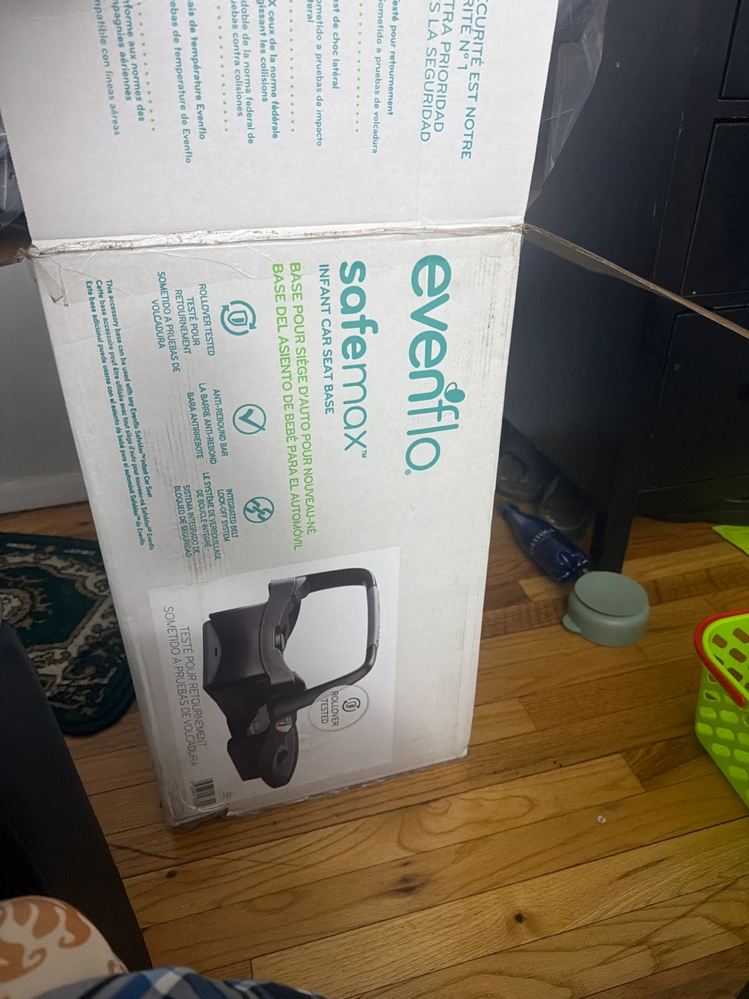 New Evenflo SafeMax Infant Car Seat Base - photo 2