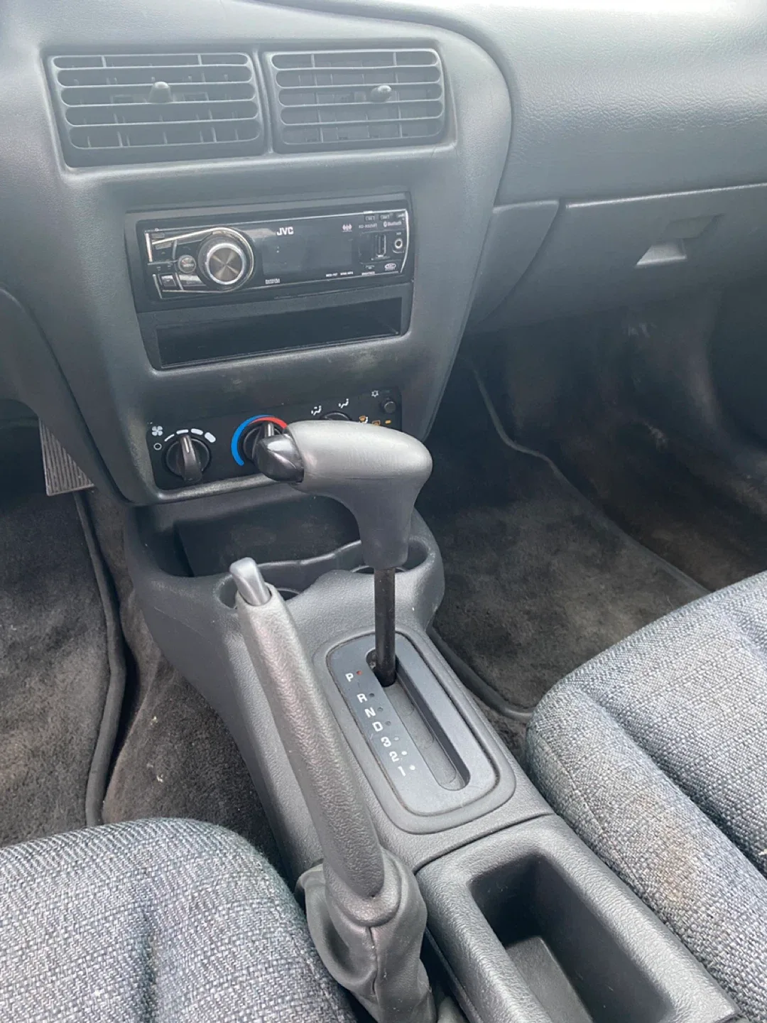 Chevrolet Cavalier Coupe - Blue image indicator(8)