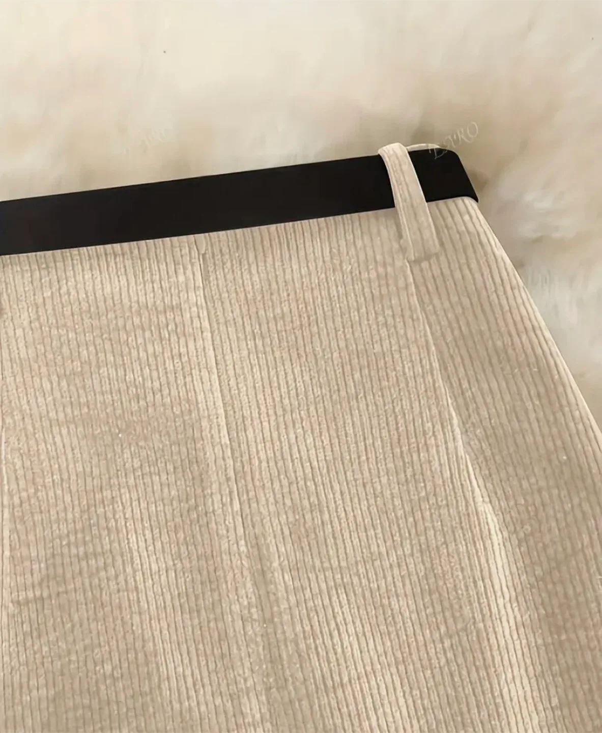 Corduroy Slit Skirt - Green image indicator(8)