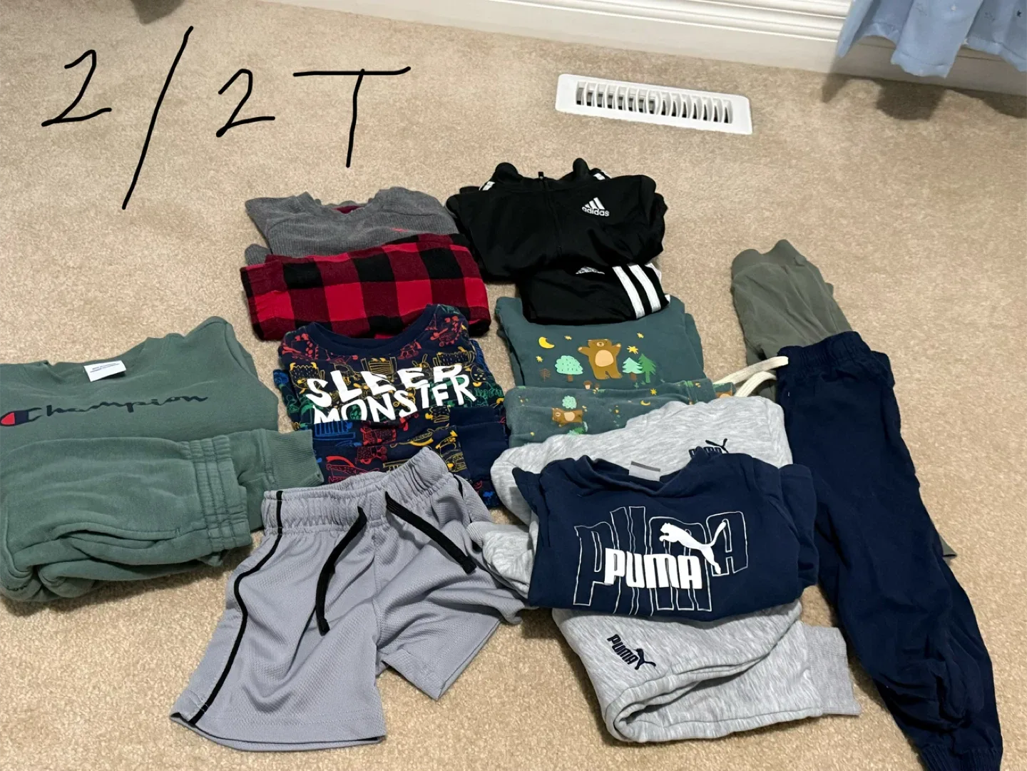 Kids Clothes Bundle (Sizes 12M-3T) image indicator(6)